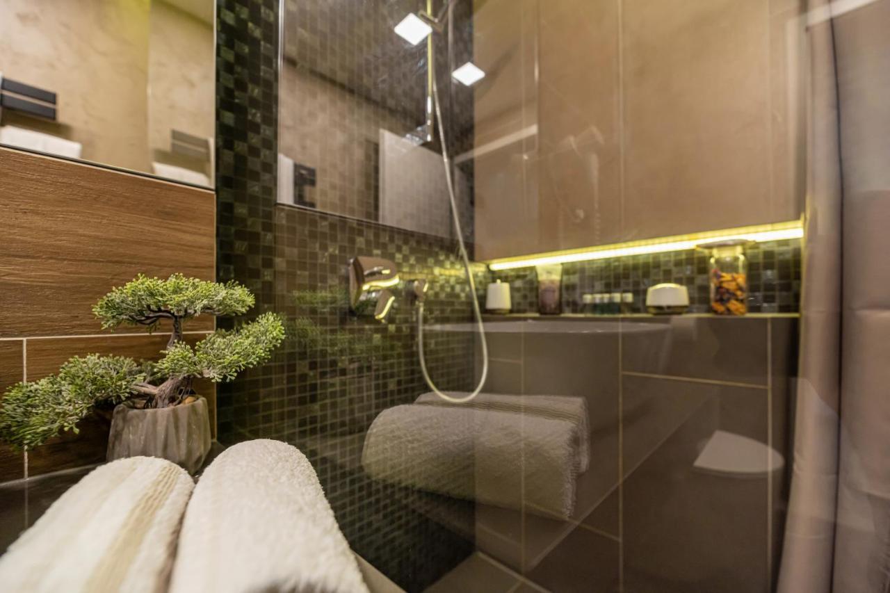 The Wolf Residence Brasov Exterior photo